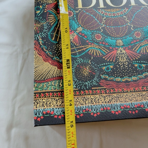 Dior Paper Bag with Dior Charm - Picture 8 of 9